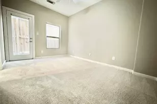 1515 Birdsall St, Houston, TX 77007 - Photo 4