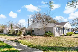 11403 Braewick Dr, Houston, TX 77035 - Photo 14