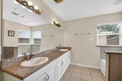7002 Leader Street, Houston, TX 77074 - Photo 38
