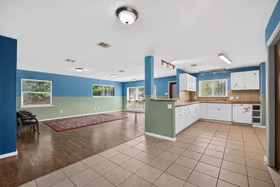 7002 Leader Street, Houston, TX 77074 - Photo 10