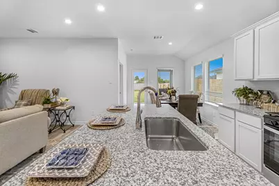 5655 Spoonbill, Orange, TX 77632 - Photo 4