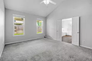 9203 Cabin Creek Dr, Houston, TX 77064 - Photo 8