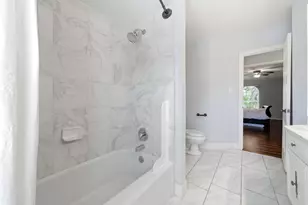 15814 Fleetwood Oaks Dr, Houston, TX 77079 - Photo 28