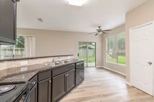 9523 Tallow Tree Dr, Houston, TX 77070 - Photo 4