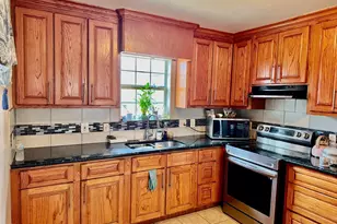 4511 Majestic St, Houston, TX 77026 - Photo 4