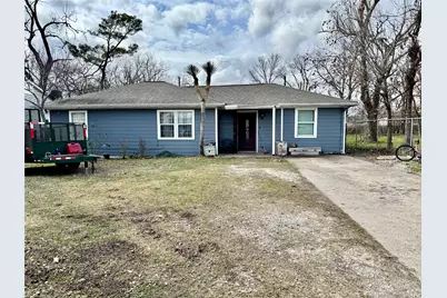 4511 Majestic Street, Houston, TX 77026 - Photo 1