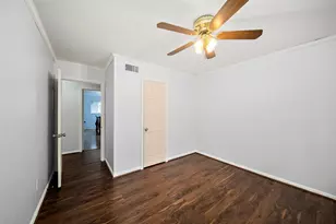 5215 Cheena Dr, Houston, TX 77096 - Photo 22