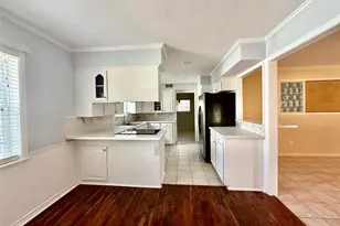 5215 Cheena Dr, Houston, TX 77096 - Photo 10