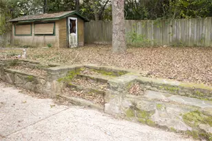 1013 Austin St, Jacksonville, TX 75766 - Photo 30
