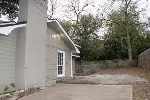 1013 Austin St, Jacksonville, TX 75766 - Photo 38
