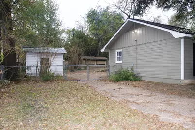 1013 Austin St, Jacksonville, TX 75766 - Photo 36