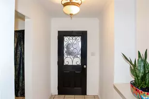 1013 Austin St, Jacksonville, TX 75766 - Photo 4