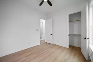 7819 Bowen St, Houston, TX 77051 - Photo 14