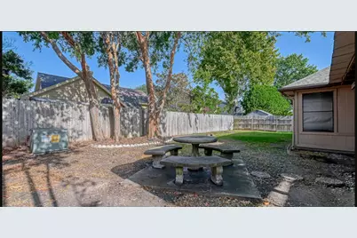 9803 Knights Drive, Houston, TX 77065 - Photo 26