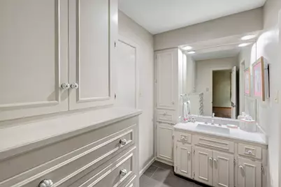7625 Olympia Drive, Houston, TX 77063 - Photo 28