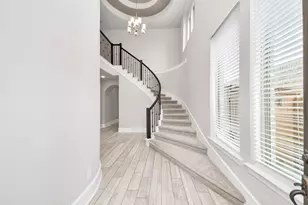 6006 Dovetail Cliff Ct, Katy, TX 77493 - Photo 2