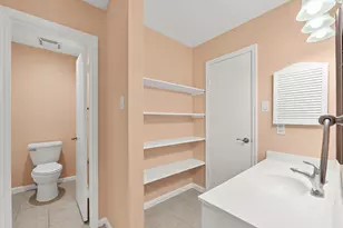 15575 Marina Dr, Conroe, TX 77356 - Photo 10