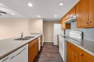 15575 Marina Dr, Conroe, TX 77356 - Photo 12