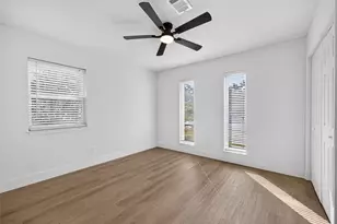 1407 Neptune Ln, Houston, TX 77062 - Photo 28