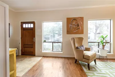 1802 Stoney Brook Drive #104, Houston, TX 77063 - Photo 6
