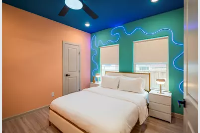 4121 Woodleigh Street, Houston, TX 77023 - Photo 10