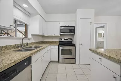 4040 San Felipe Street #142, Houston, TX 77027 - Photo 4