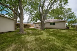 3327 Beasley Ave, Needville, TX 77461 - Photo 42