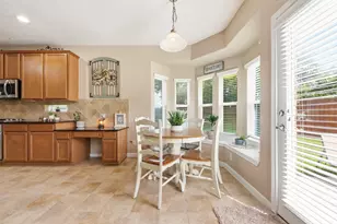 13602 Cotton Ct, Mont Belvieu, TX 77523 - Photo 24