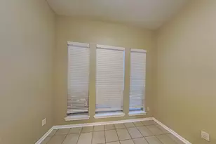 4906 Black Rock St, Baytown, TX 77521 - Photo 6