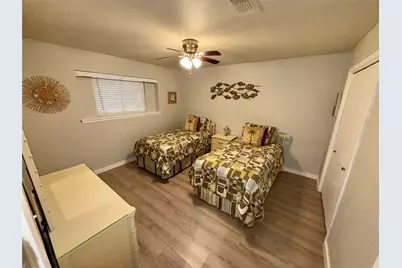 969 Bonita Street, Hitchcock, TX 77563 - Photo 24