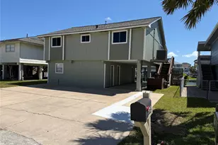 969 Bonita St, Hitchcock, TX 77563 - Photo 2