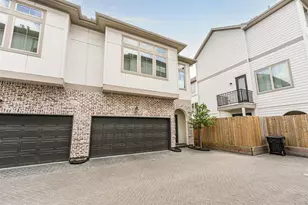 5209 Allen St, Houston, TX 77007 - Photo 2