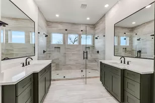 806 Fisher St, Houston, TX 77018 - Photo 20