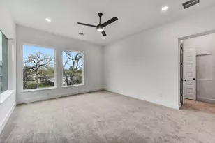806 Fisher St, Houston, TX 77018 - Photo 18