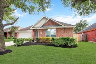 9410 Lakeway View Ln, Humble, TX 77396 - Photo 2