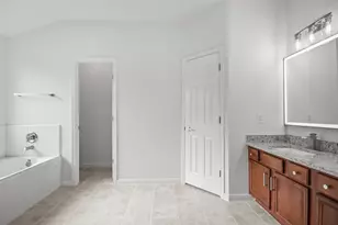 9410 Lakeway View Ln, Humble, TX 77396 - Photo 24