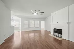 9410 Lakeway View Ln, Humble, TX 77396 - Photo 16