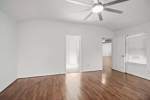 9410 Lakeway View Ln, Humble, TX 77396 - Photo 22