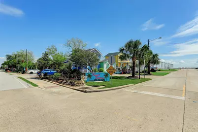 701 7th Street, Kemah, TX 77565 - Photo 18