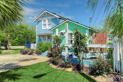 701 7th Street, Kemah, TX 77565 - Photo 4