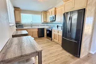 12908 John Reynolds Rd, Galveston, TX 77554 - Photo 6