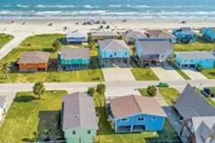 12908 John Reynolds Rd, Galveston, TX 77554 - Photo 42