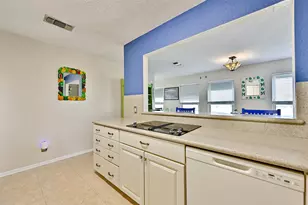 8111 Broadway St, Galveston, TX 77554 - Photo 20