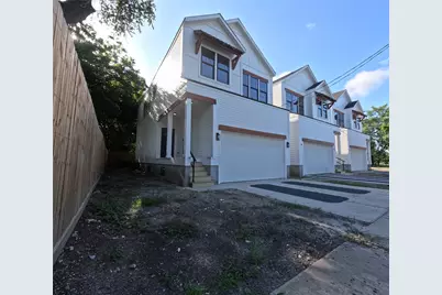 9427 Coffee Street, Houston, TX 77033 - Photo 2