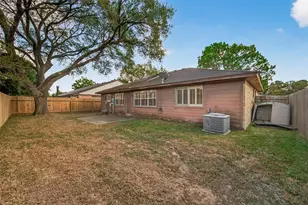 16734 Pebbleglen Dr, Houston, TX 77095 - Photo 36