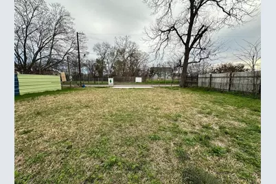 5123 E Crosstimbers Street, Houston, TX 77016 - Photo 4