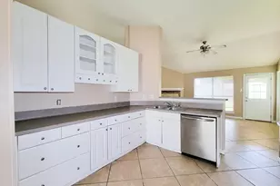 29002 Sedgefield St, Spring, TX 77386 - Photo 8