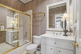 285 Sugar Berry Cir, Houston, TX 77024 - Photo 12