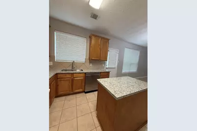 5726 Rocky Trail Drive, Houston, TX 77339 - Photo 6