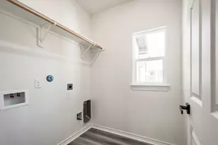 10411 Woodhill Spa Ln, Cleveland, TX 77327 - Photo 22